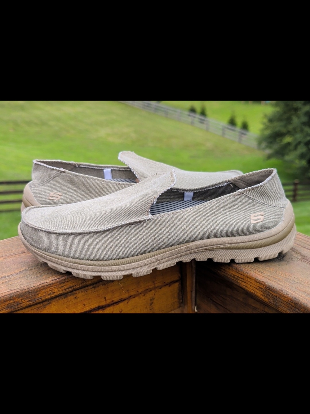 Skechers Superior Olive Canvas Relaxed Fit Loafers Mens' Sz 12